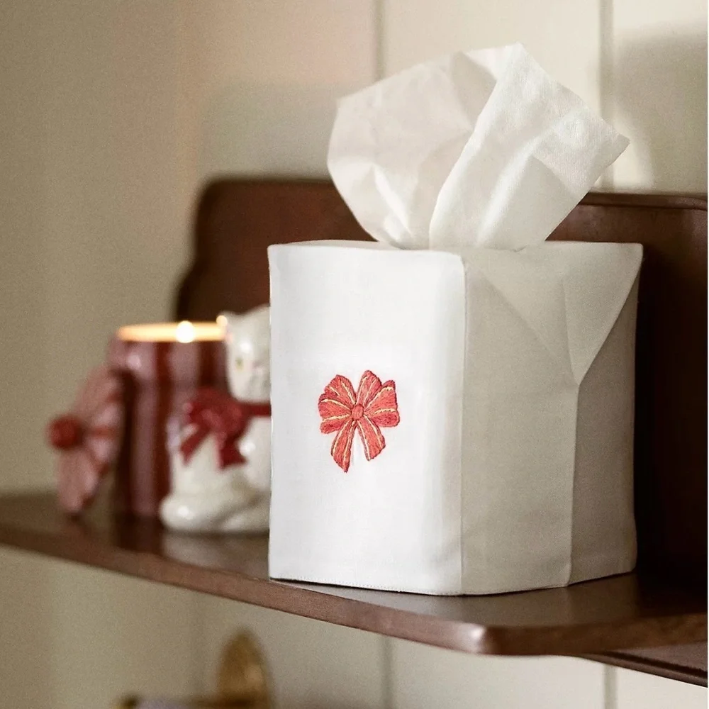 Anthropologie Embroidered Tissue Cover Red Bow Square Tissue Box Style NWT